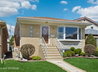 7542 W Carmen Ave, Harwood Heights, IL