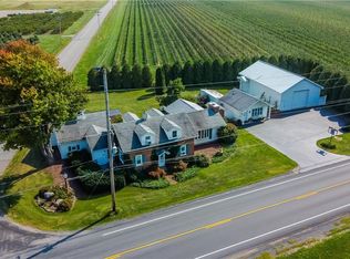 9204 Ridge Rd, North Rose, NY 14516