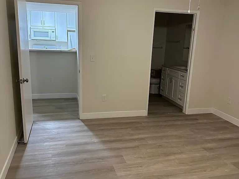 950 Seven Hills Dr #716 — Photo 18