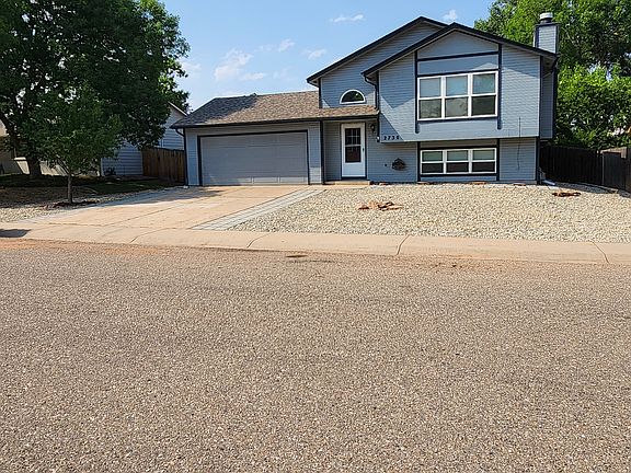 2nd image of 2730 Bluegrass Dr