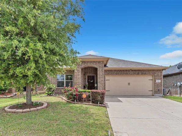 7056 Seton Hall Dr, Fort Worth, TX 76120