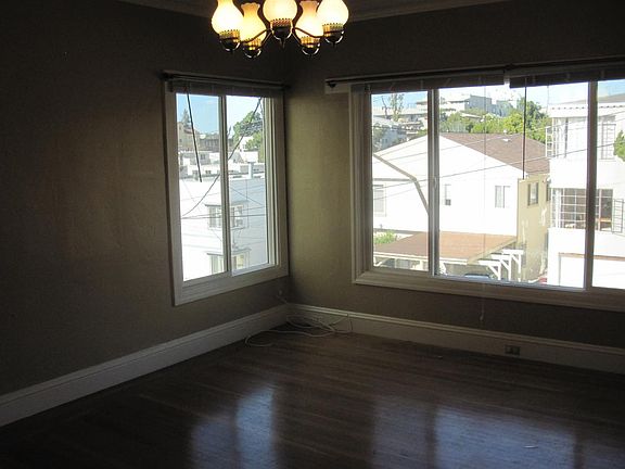 3rd image of 617 Brooklyn Ave APT 001