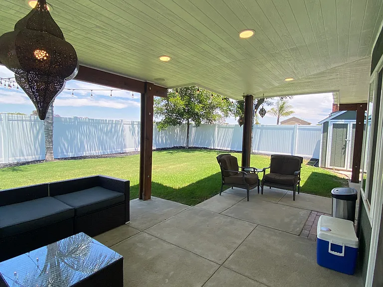 815 W Citron St — Photo 20