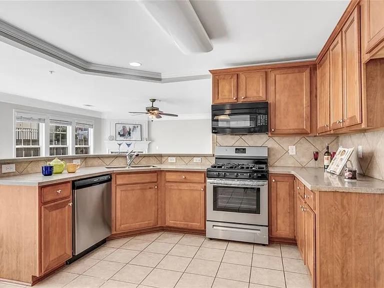 268 Balaban Cir #1 — Photo 4