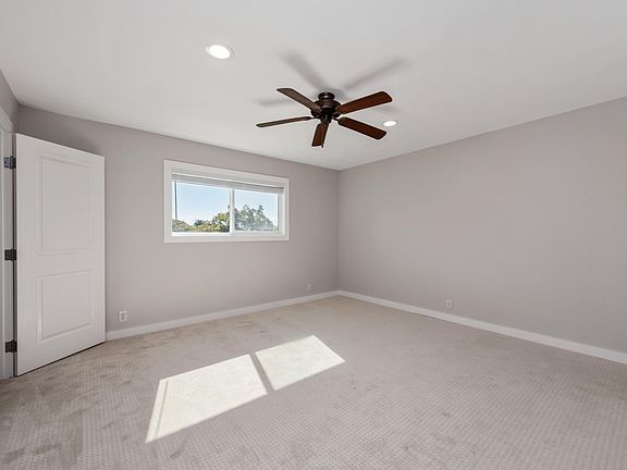 5th image of 1439 18th St APT 6