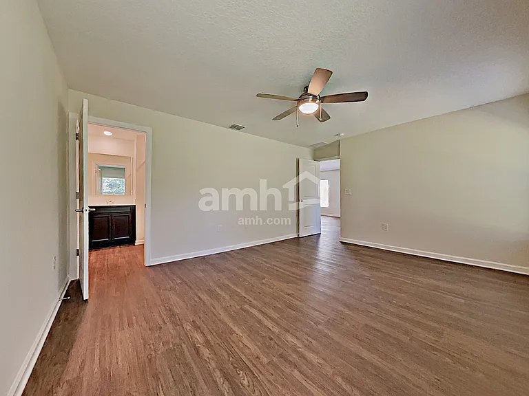 4387 Seven Canyons Dr — Photo 8