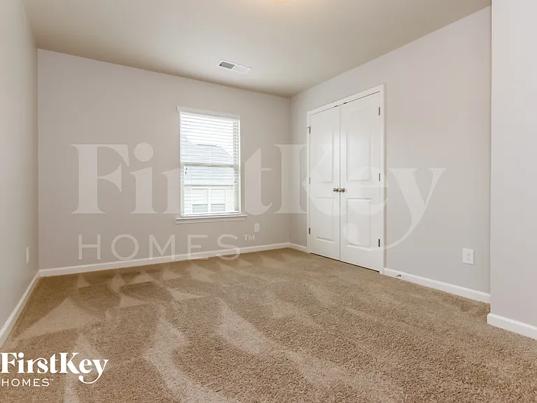 349 Rankin Cir — Photo 14