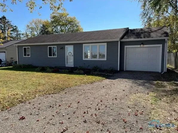 20161 Locust St, Weston, OH 43569