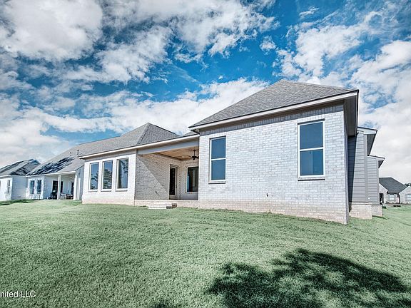 5th image of 358 Wellstone Pl