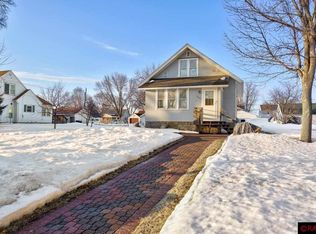 1026 E Main St, Mankato, MN 56001
