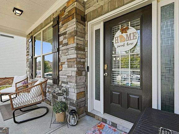 2nd image of 352 Hinton Farm Way