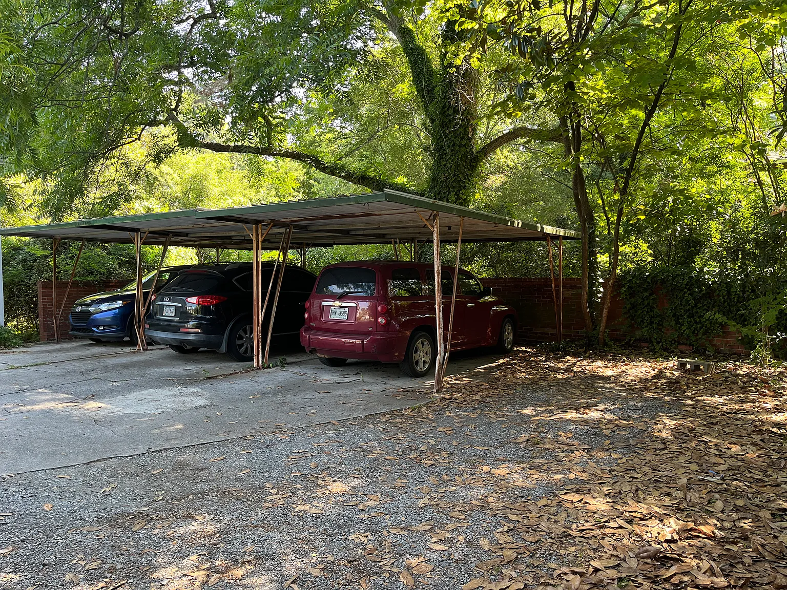 2 bed, 1050 sqft, $1,500 — Photo 2