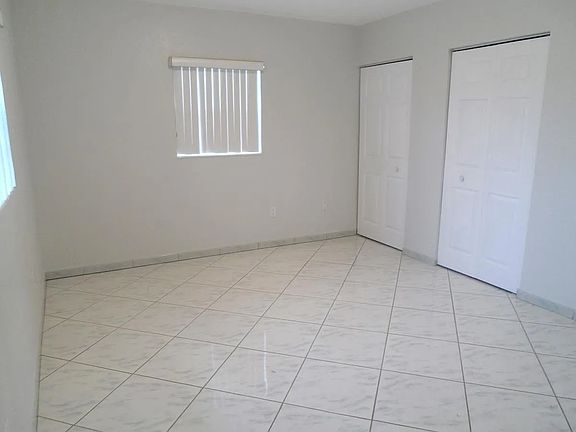 5th image of 2701 Village Green Dr