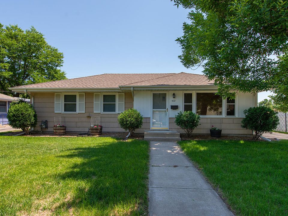 OPEN HOUSE Fri 6/8: 5-7pm 