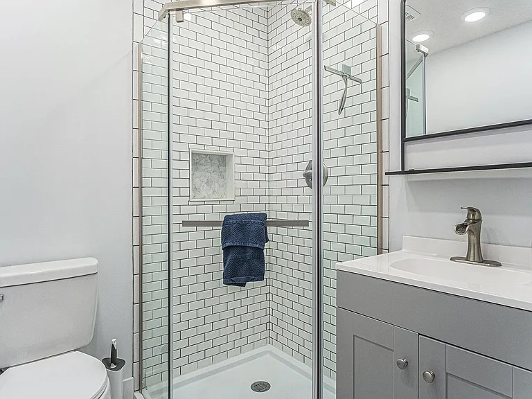 705 Fenwick St — Photo 6
