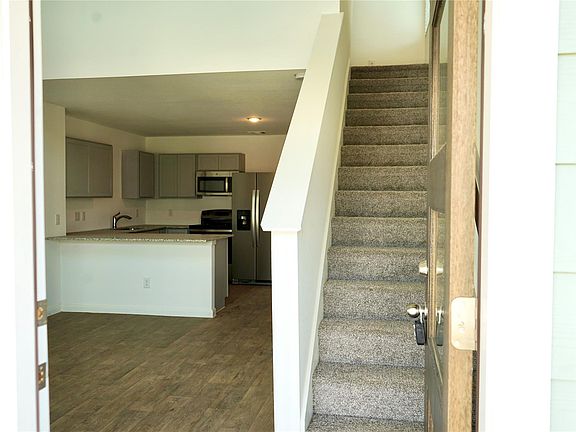 4th image of 16418 Valerie Marie Pl