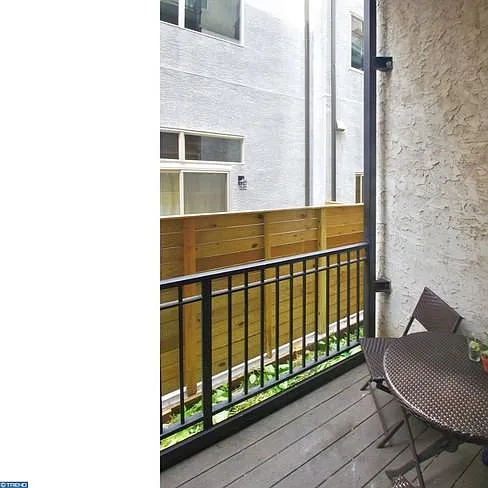 6 Strawberry St — Photo 14