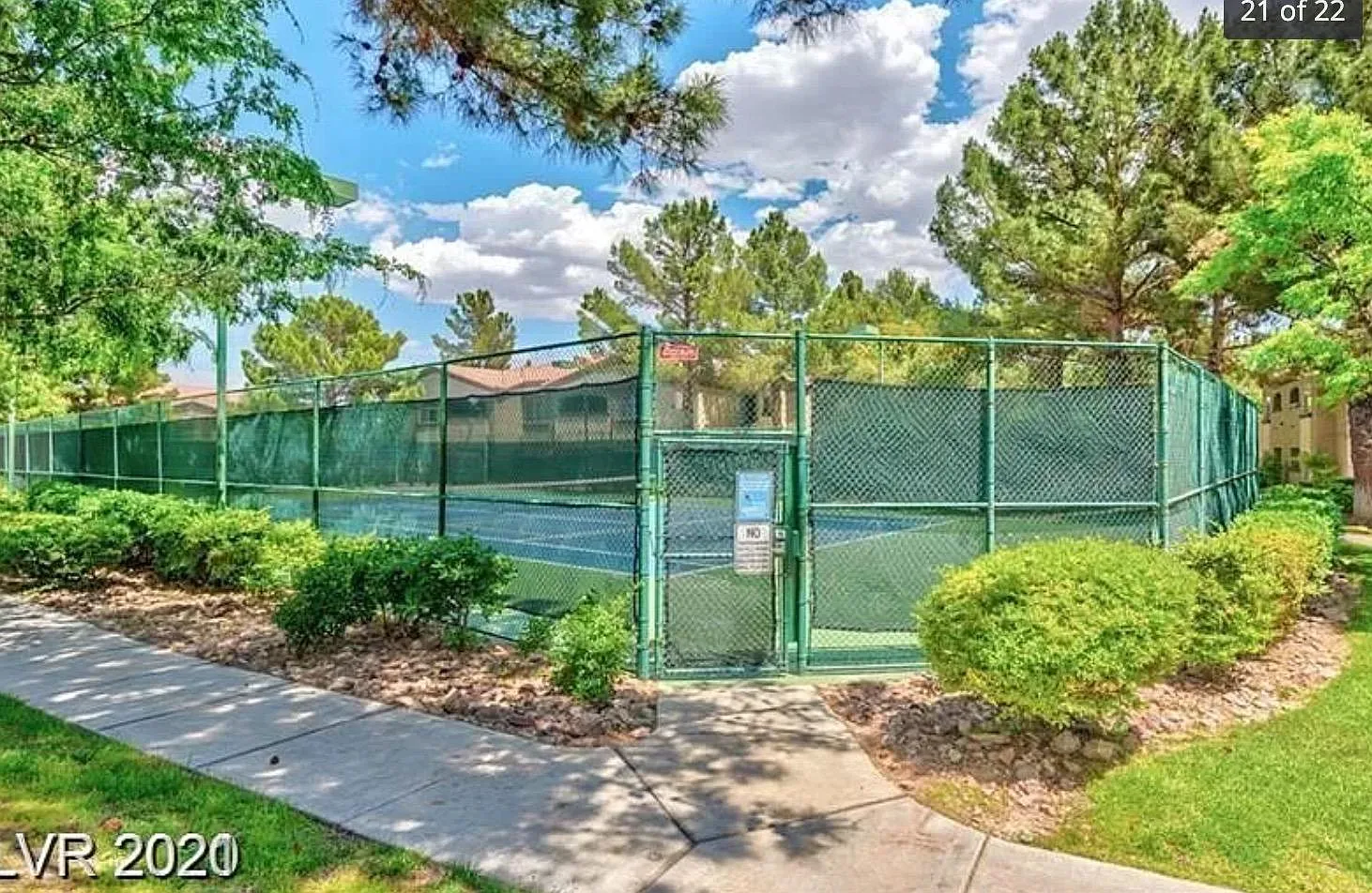 2 bed, 1131 sqft, $2,300 — Photo 3