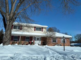 2279 Andrew Rd, Dayton, OH 45440