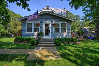 1st image of 3 Alder Ave