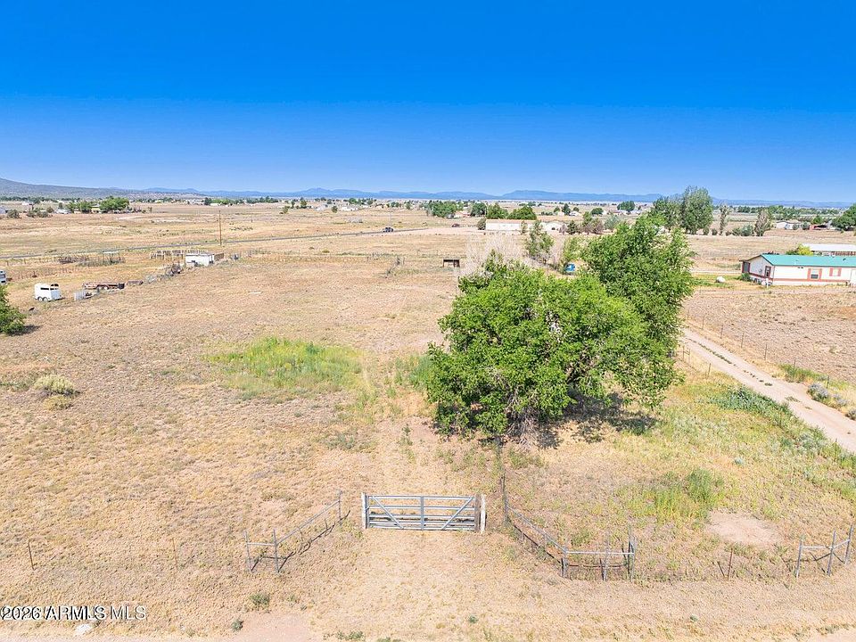 2nd image of 25050 N LARITA Road #000