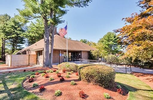 1st image of 111 Greenbrook Dr