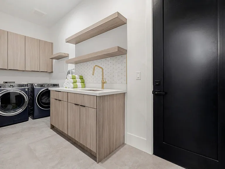 Laundry Room Cabinet