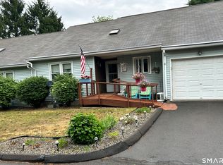 12 Chasse Dr UNIT 12, East Windsor, CT 06088