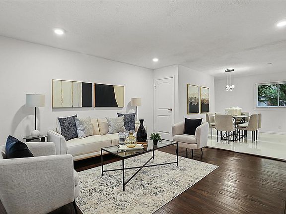 3rd image of 2381 Lost Hollow Ct