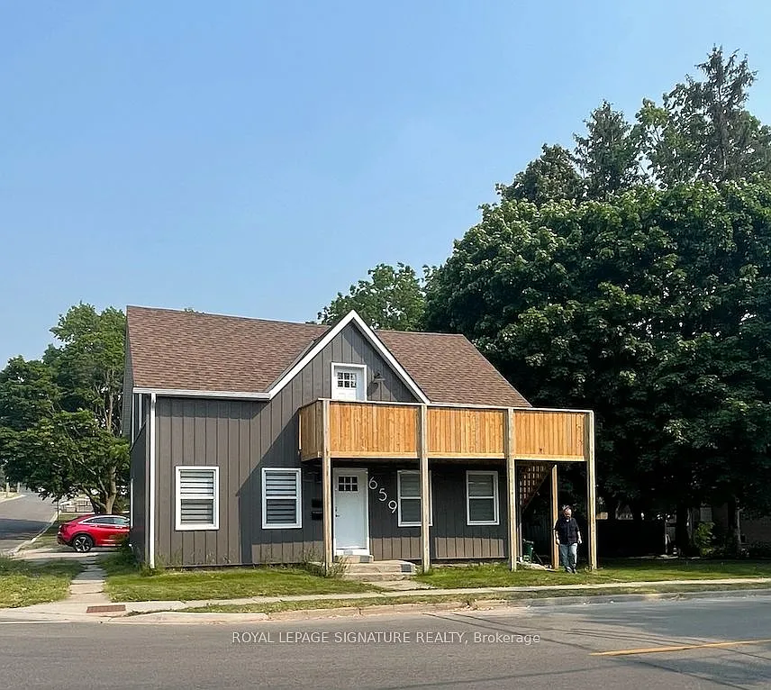 3 bed, $2,399 — Photo 2