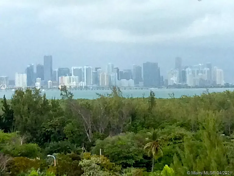 155 Ocean Lane Dr #1004 — Photo 21