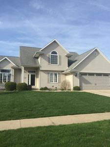 1024 Amanda Ct, Arthur, IL, 61911