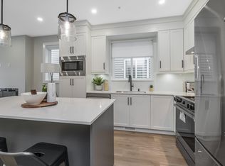 20516 76a Ave, Langley, BC V2Y3T1