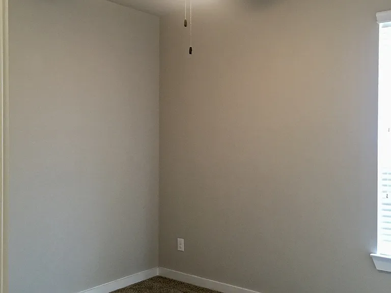 914 Chaparral Trl — Photo 8
