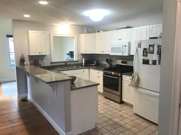 19-21 Vincent Ave, Belmont, MA 02478