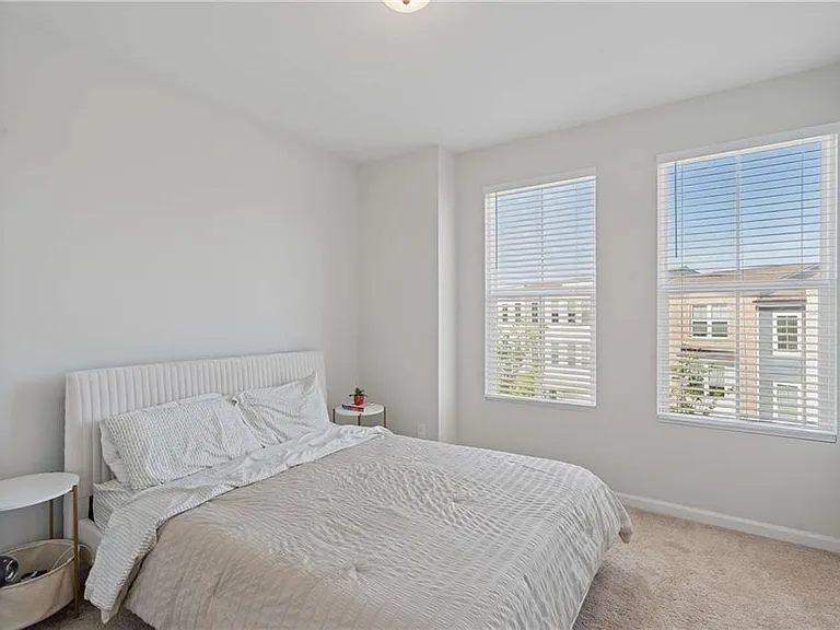 383 Skylar Way SE — Photo 25