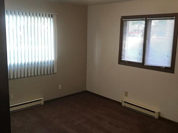 2nd image of 4710 Trevor Cir APT 3