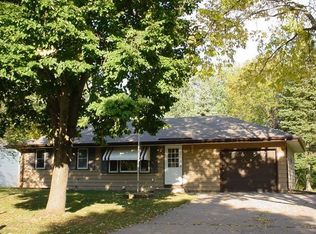 8657 Ingersoll Ave S, Cottage Grove, MN 55016