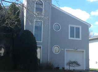 60 Gable Ct, Matawan, NJ 07747