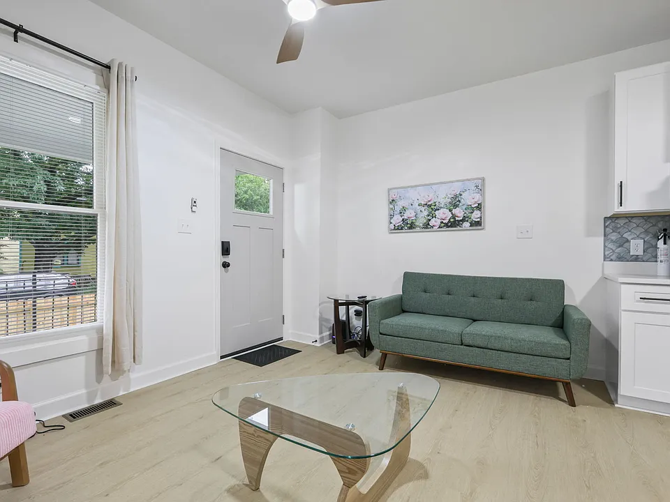 1306 Polk St #1306