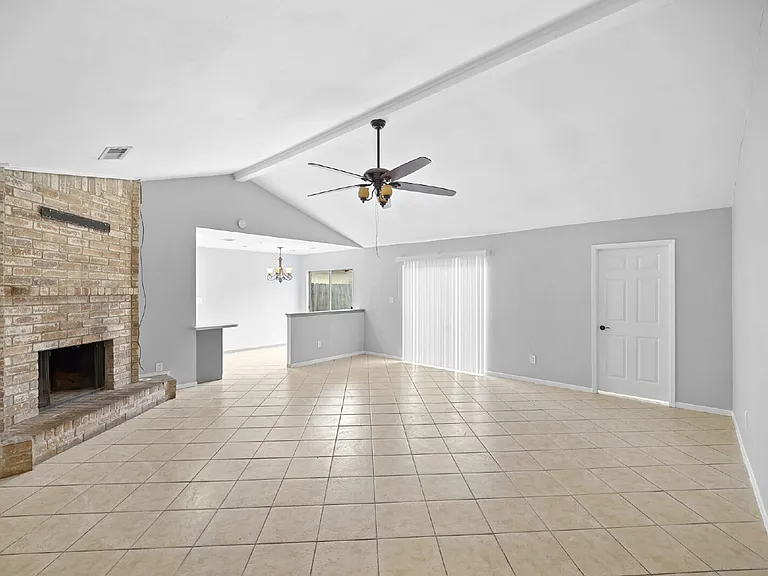 6214 Gladewell Dr — Photo 6