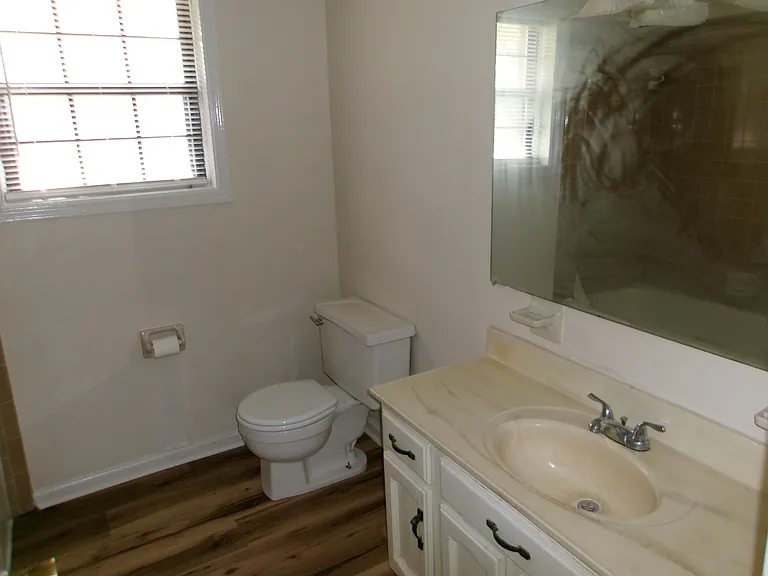 3209 Timbermill Ave #B — Photo 5