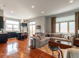 1217 Fitzwater St #B, Philadelphia, PA 19147