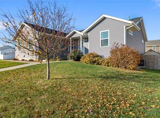 6520 Ohio St SW, Cedar Rapids, IA 52404