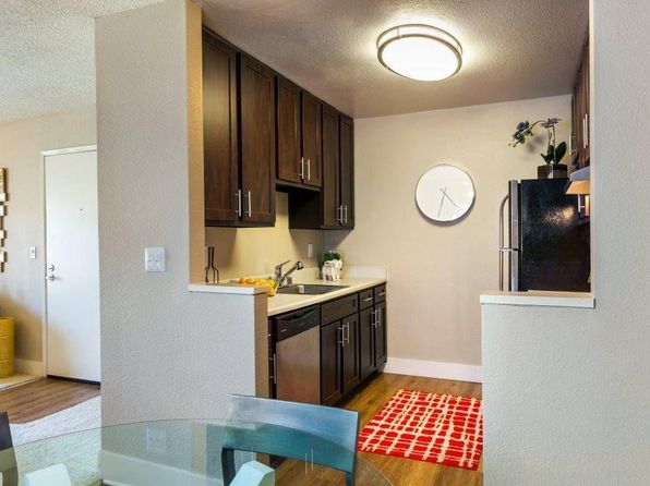 655 Tennyson Rd #3304