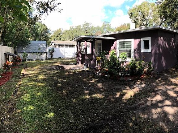 4th image of 10415 Cliff Cir