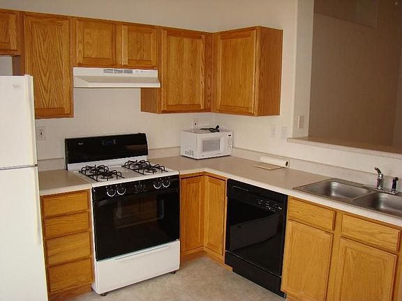 3rd image of 6024 Celestial Ave NW