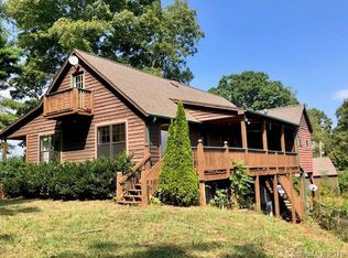 194 Selby Dr, Leicester, NC 28748