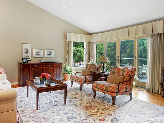5th image of 511 Hunting Ridge Road