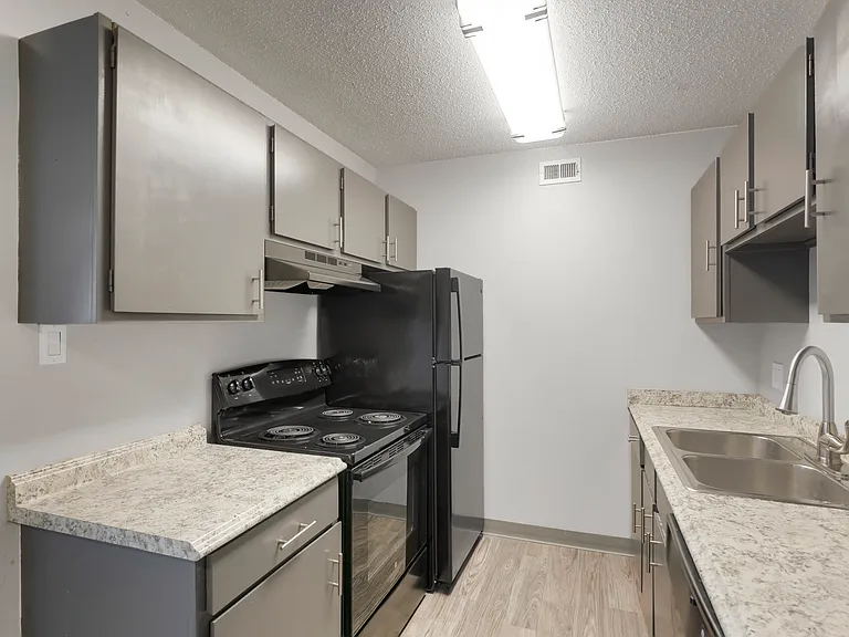 1803 Prairie Road - 301 — Photo 11